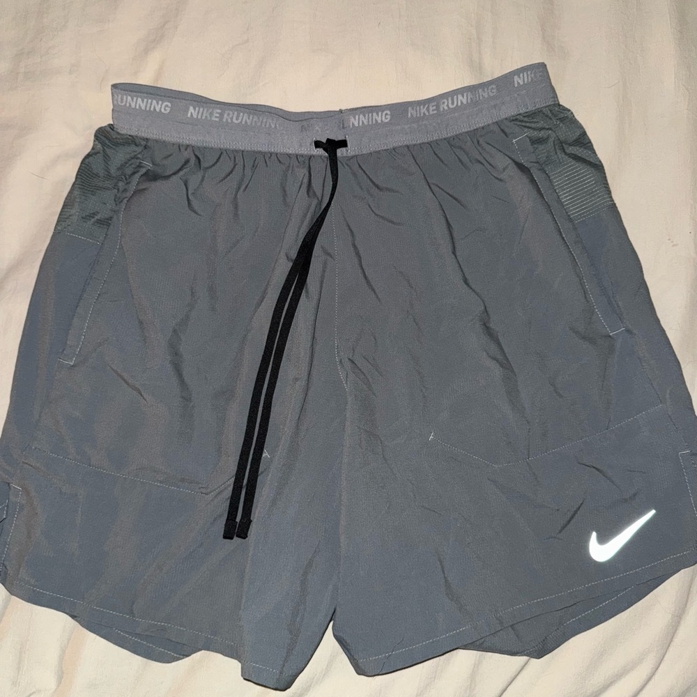 Nike Men's Athletic Gray Shorts